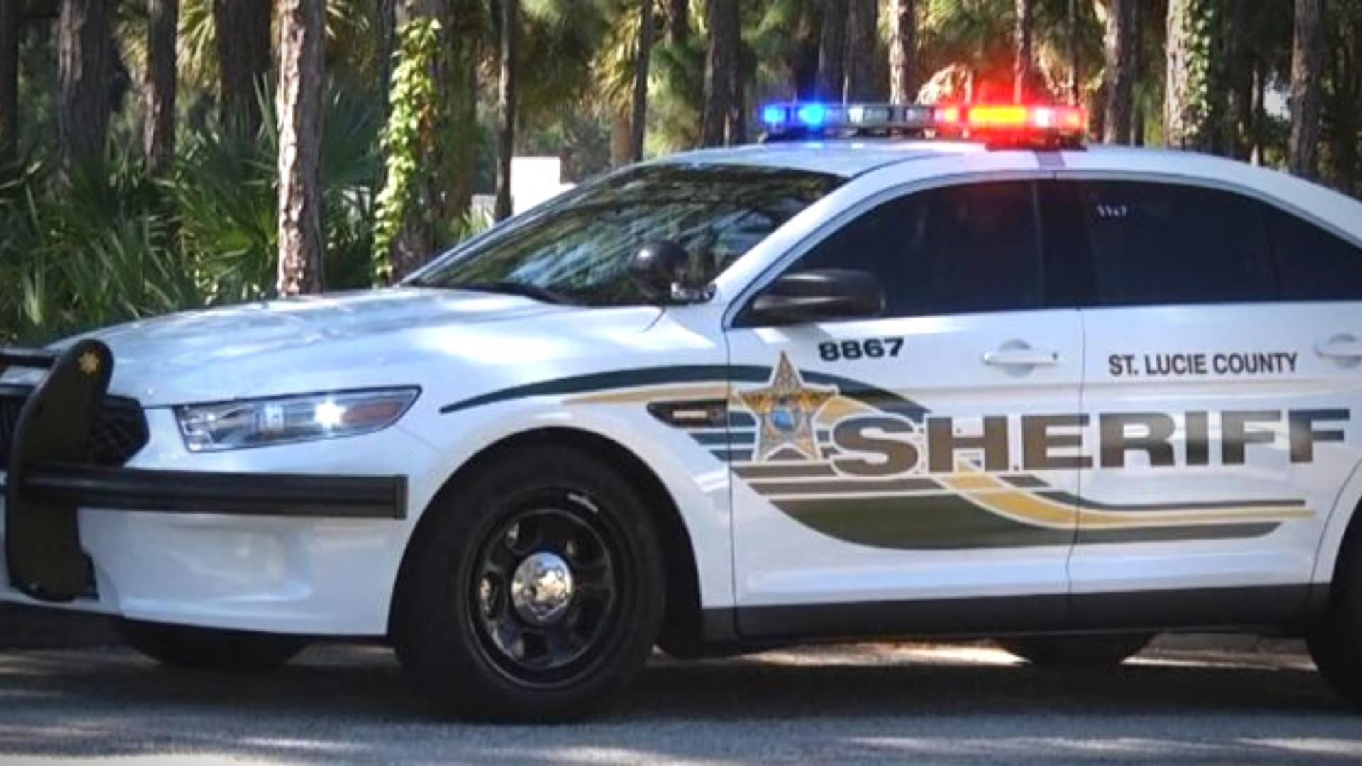 Patrulla policial en St. Lucie. Foto: Oficina del Sheriff