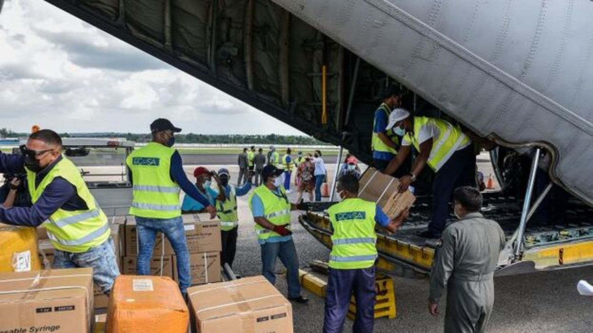 Soberón resaltó el caso de Puentes de Amor, una ONG inscrita en Estados Unidos que pide el levantamiento de las sanciones contra el régimen de La Habana y es muy cercana a este