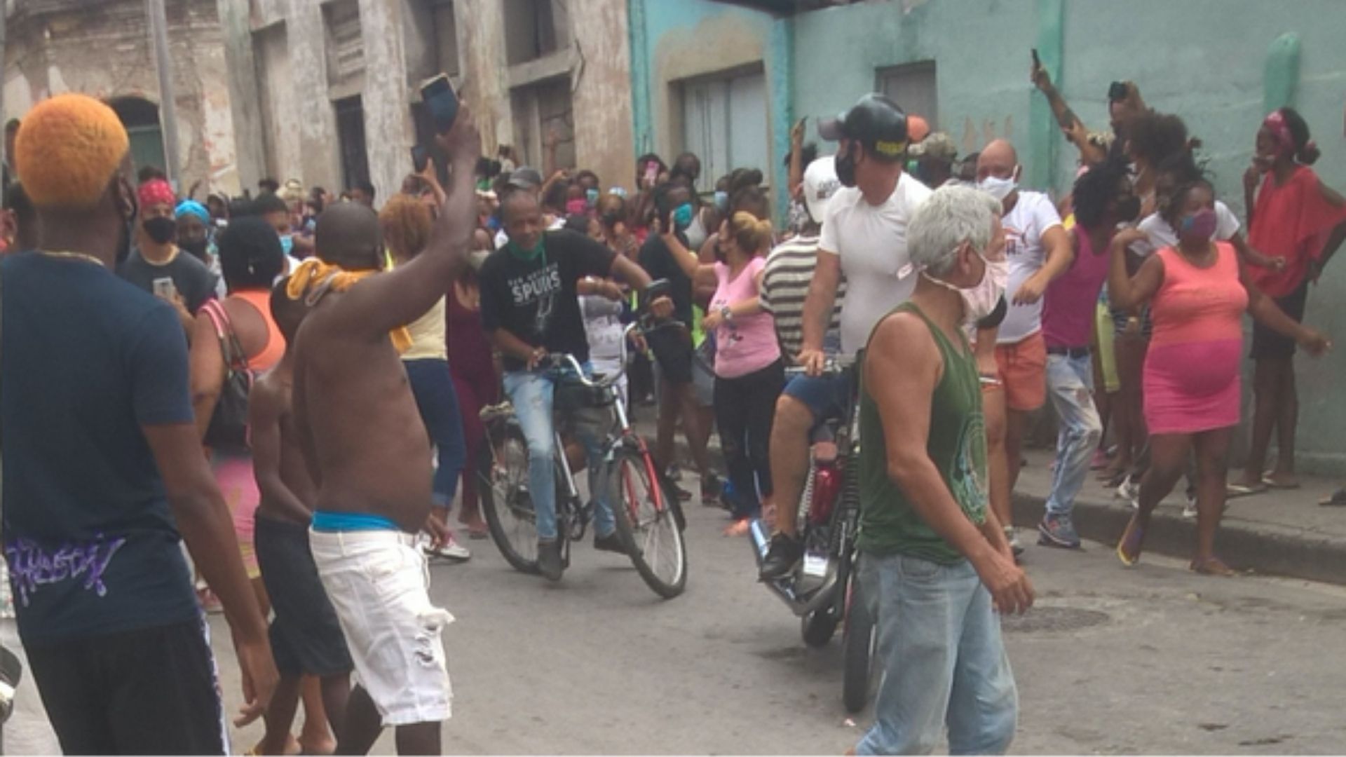 Cinco de los ocho manifestantes pertenecen a la misma familia