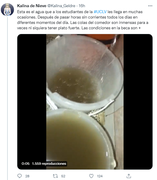 Tuit de la estudiante.