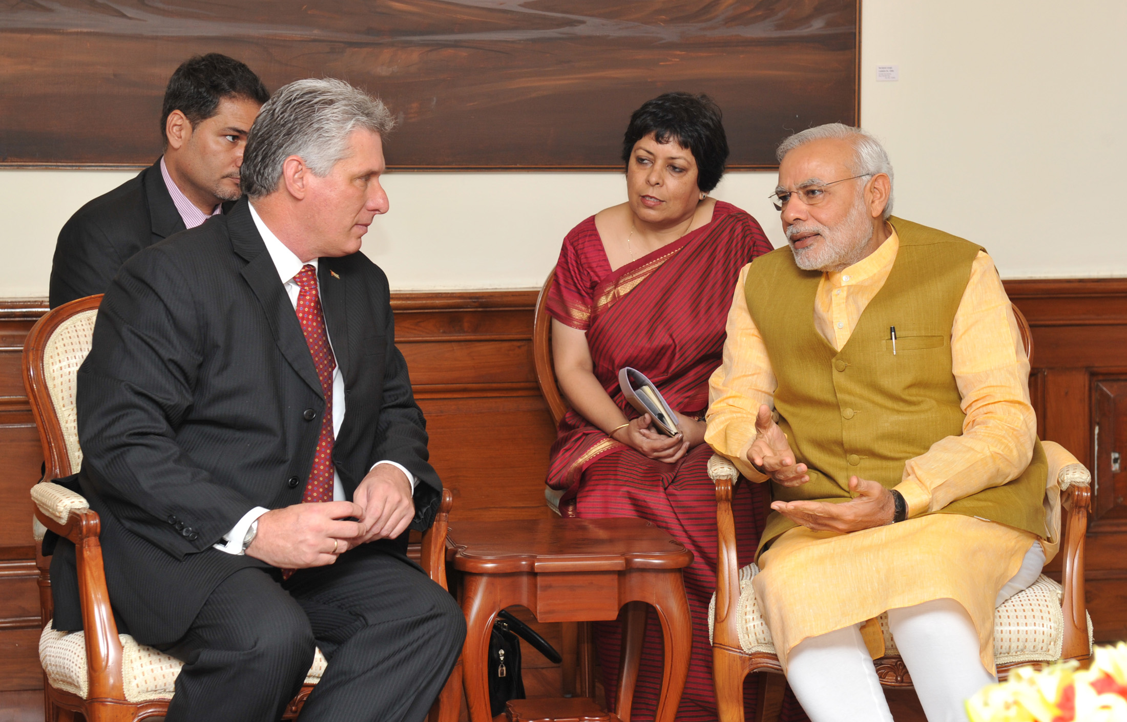 Presidente Miguel Díaz-Canel y primer ministro Narendra Modi