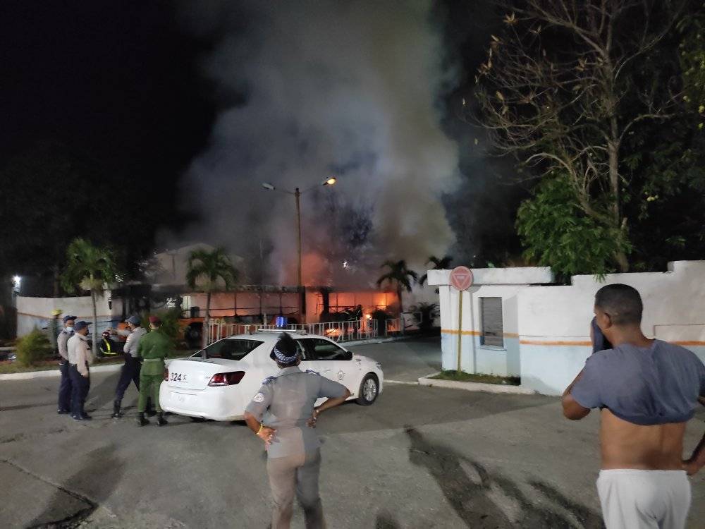 Otra imagen del incendio.