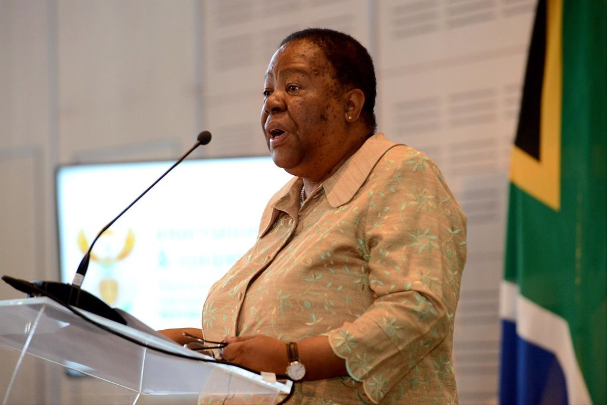 Ministra de Relaciones Internacionales y Cooperación de Sudáfrica, Naledi Pandor