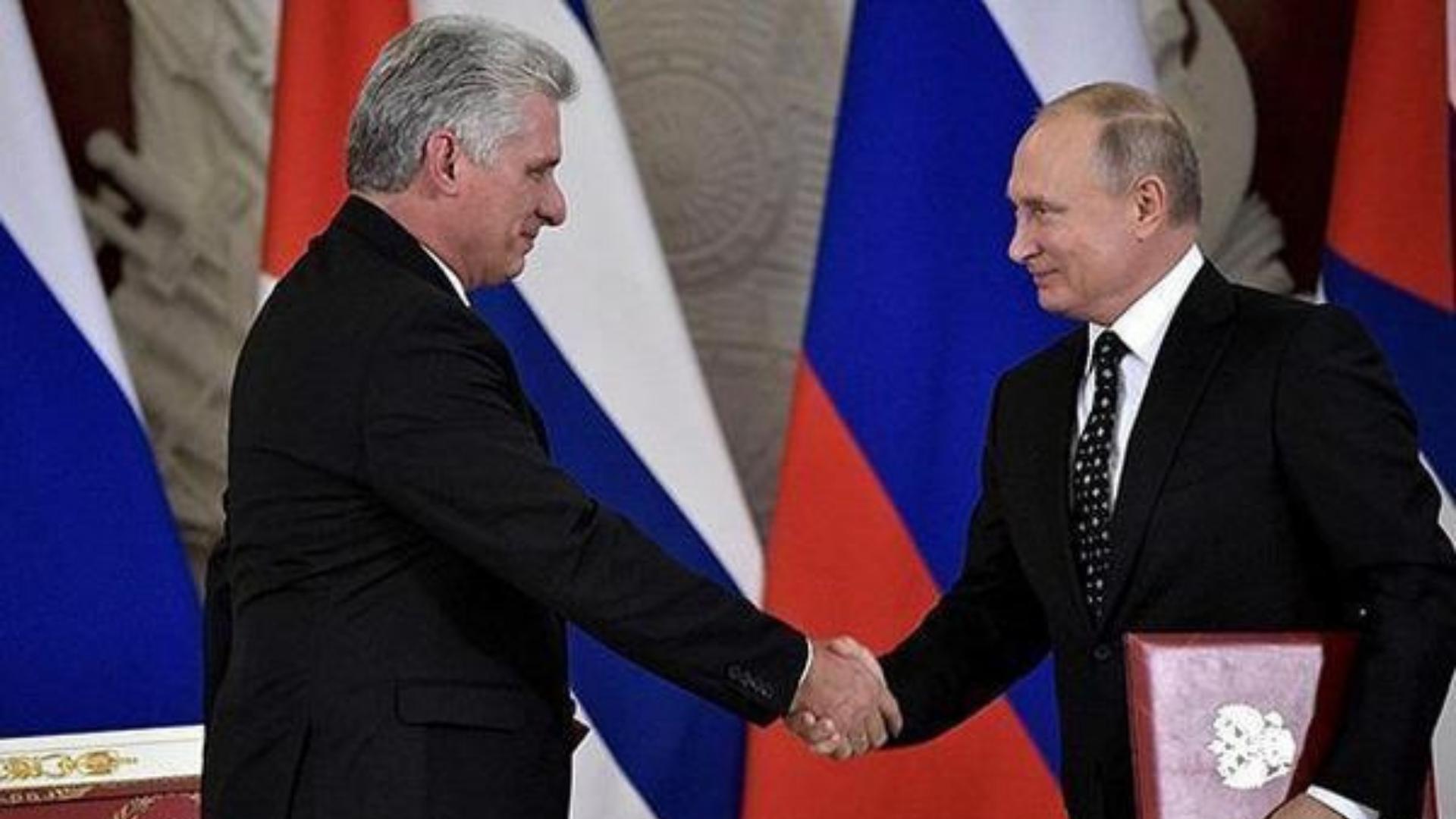 Presidente de Cuba Díaz Canel y Putin, aliados en política.