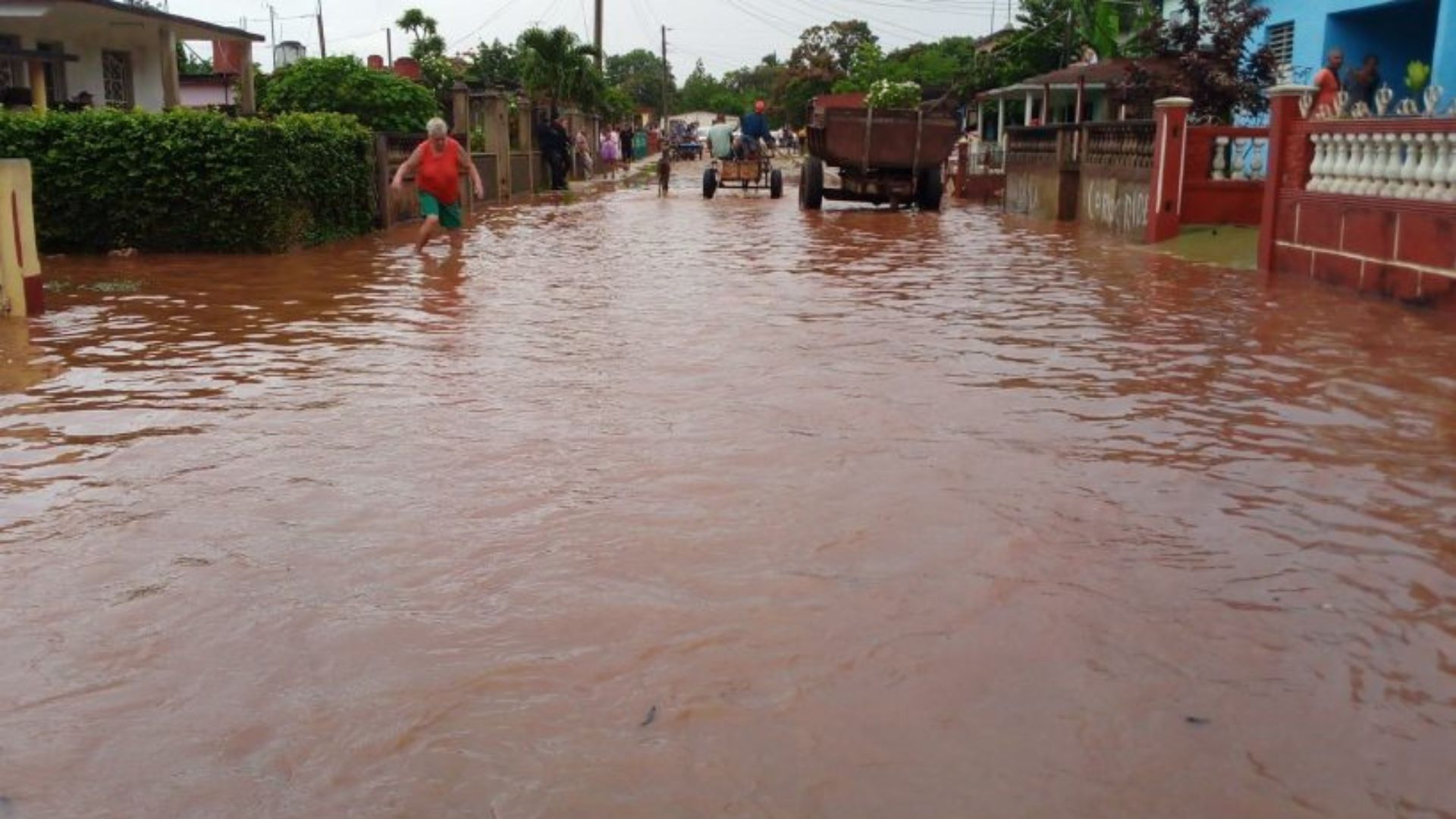 Del total de evacuados 4953 se trasladaron a viviendas de familiares y 218 a centros estatales