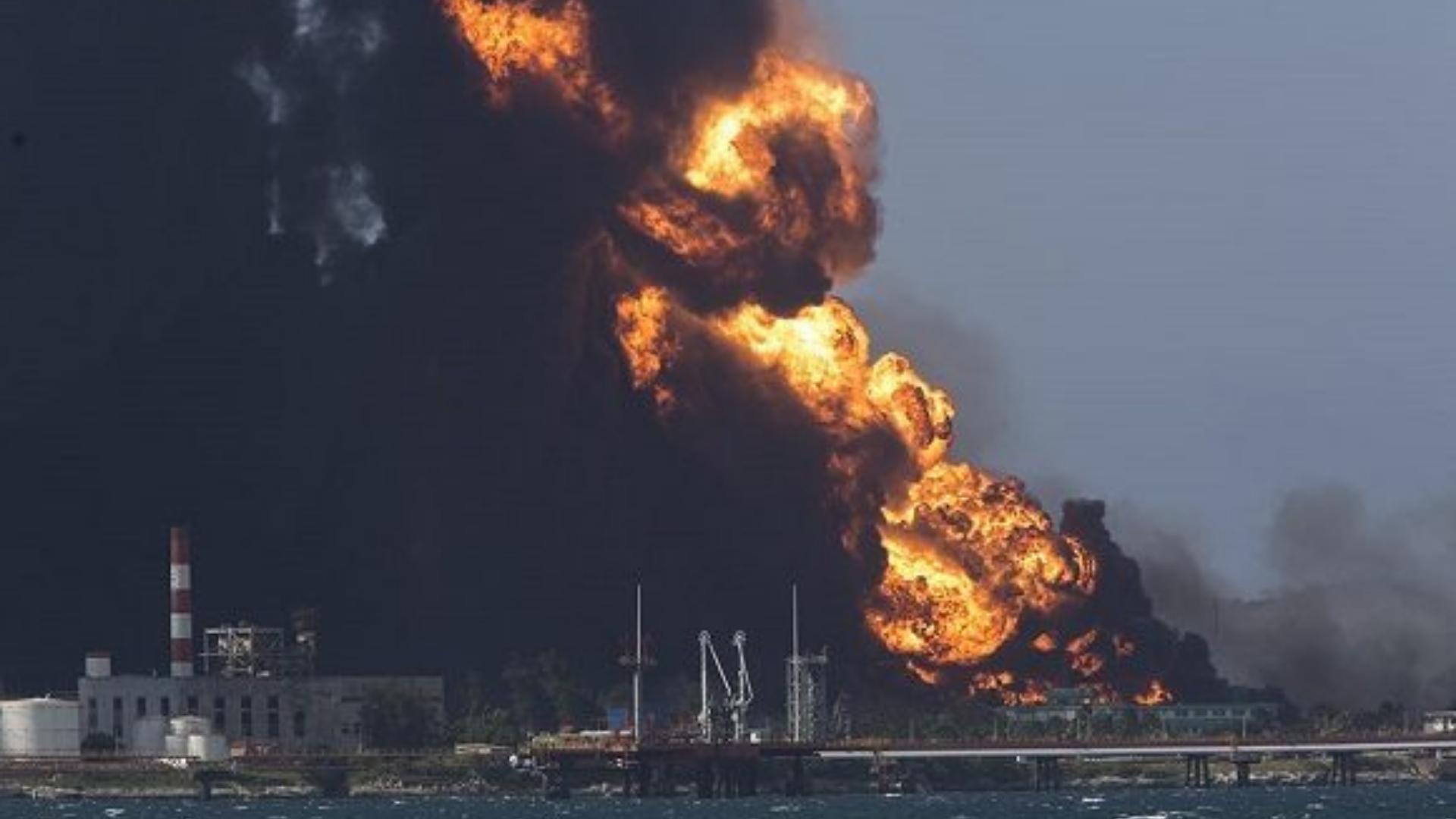 Incendio en Matanzas, Cuba. Foto: Cubadebate