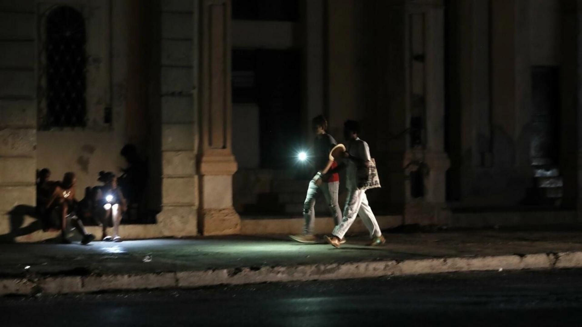 Apagón en La Habana. Foto: EFE