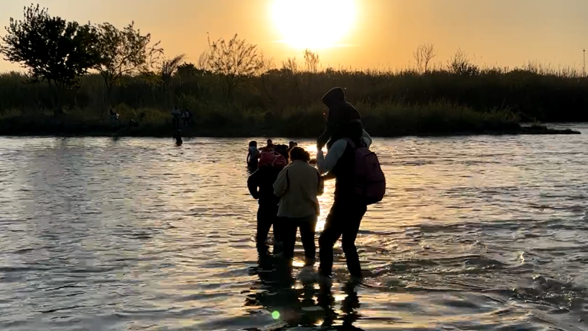 197,000 migrantes cubanos llegaron a EEUU en el último año fiscal