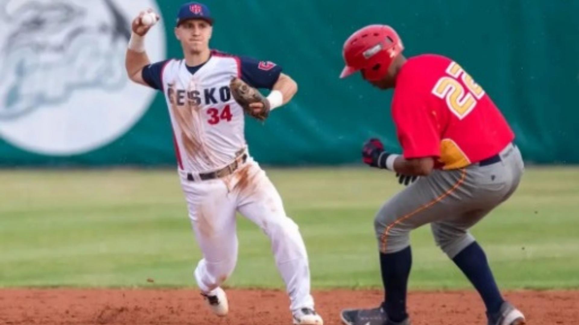 peloteros cubanos en el pre-Clásico Mundial de España 