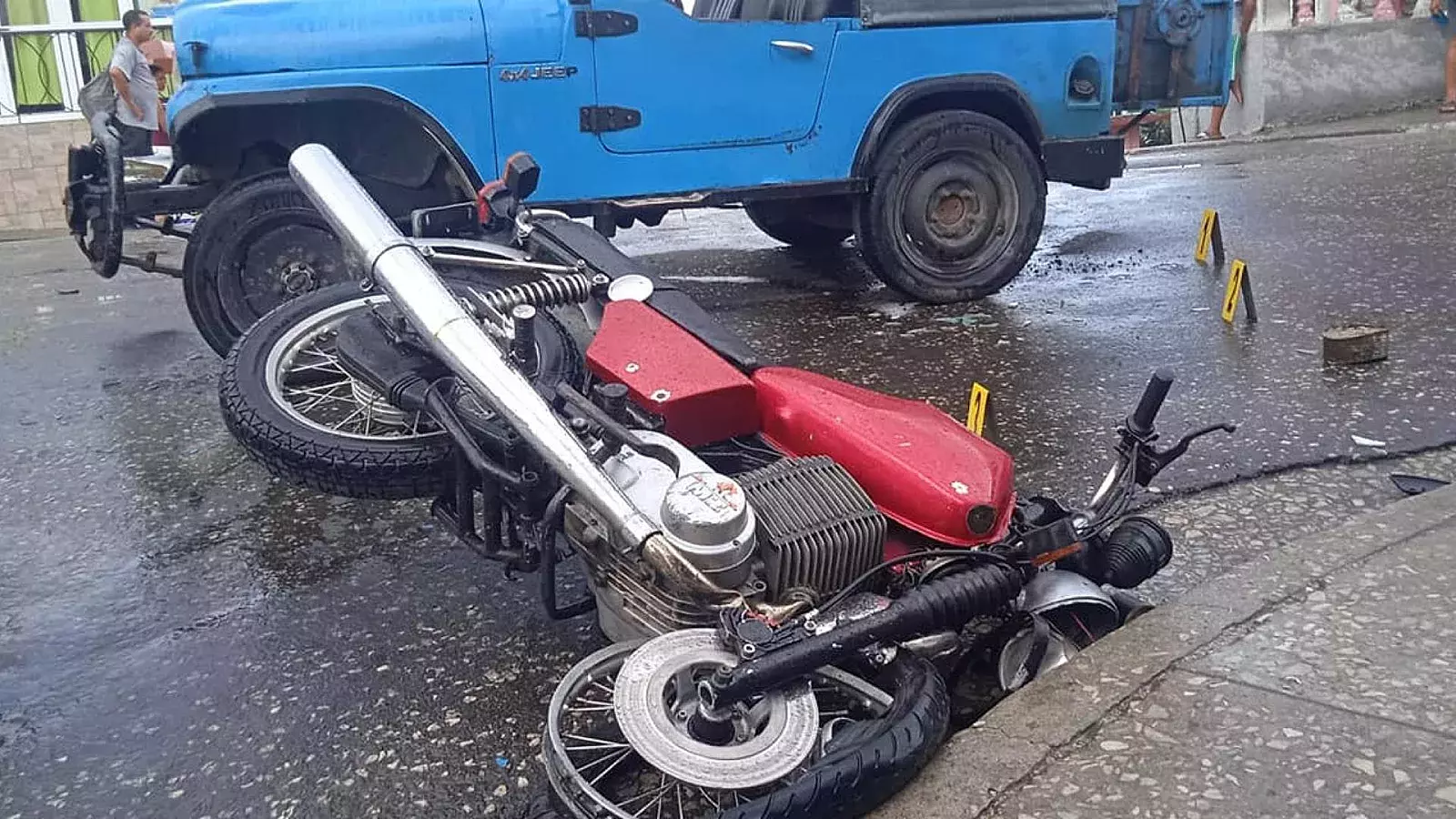 Motor que conducía la víctima