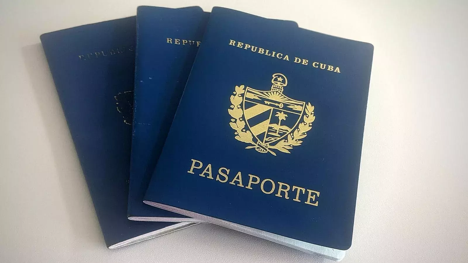 Pasaportes cubanos