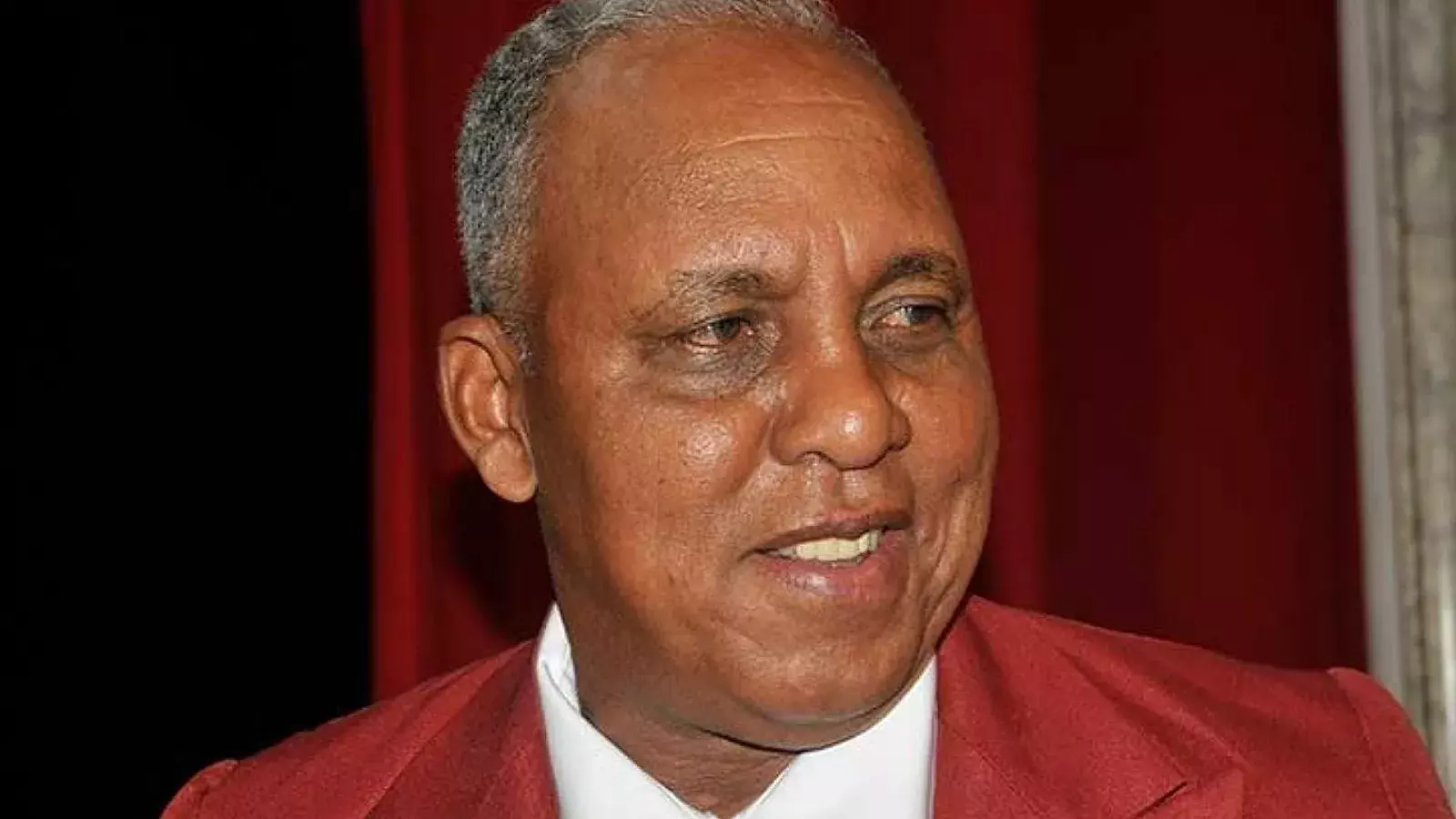 Rey Vicente Anglada, exmanager de Industriales en Cuba