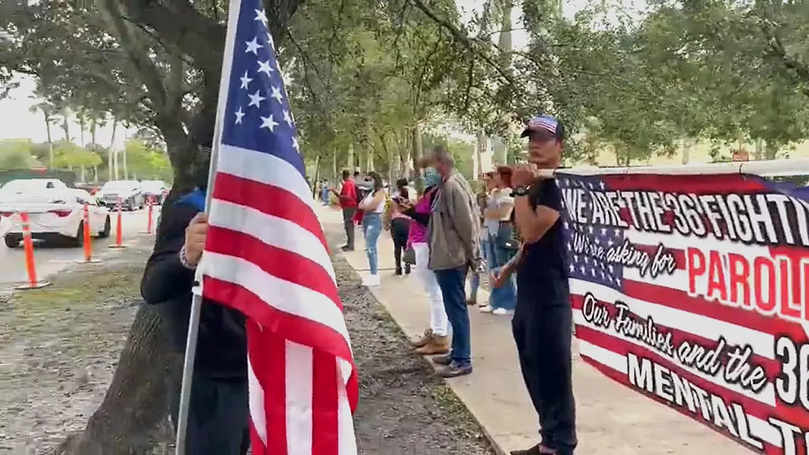Varios migrantes fueron citados este miércoles y temen ser regresados a Cuba