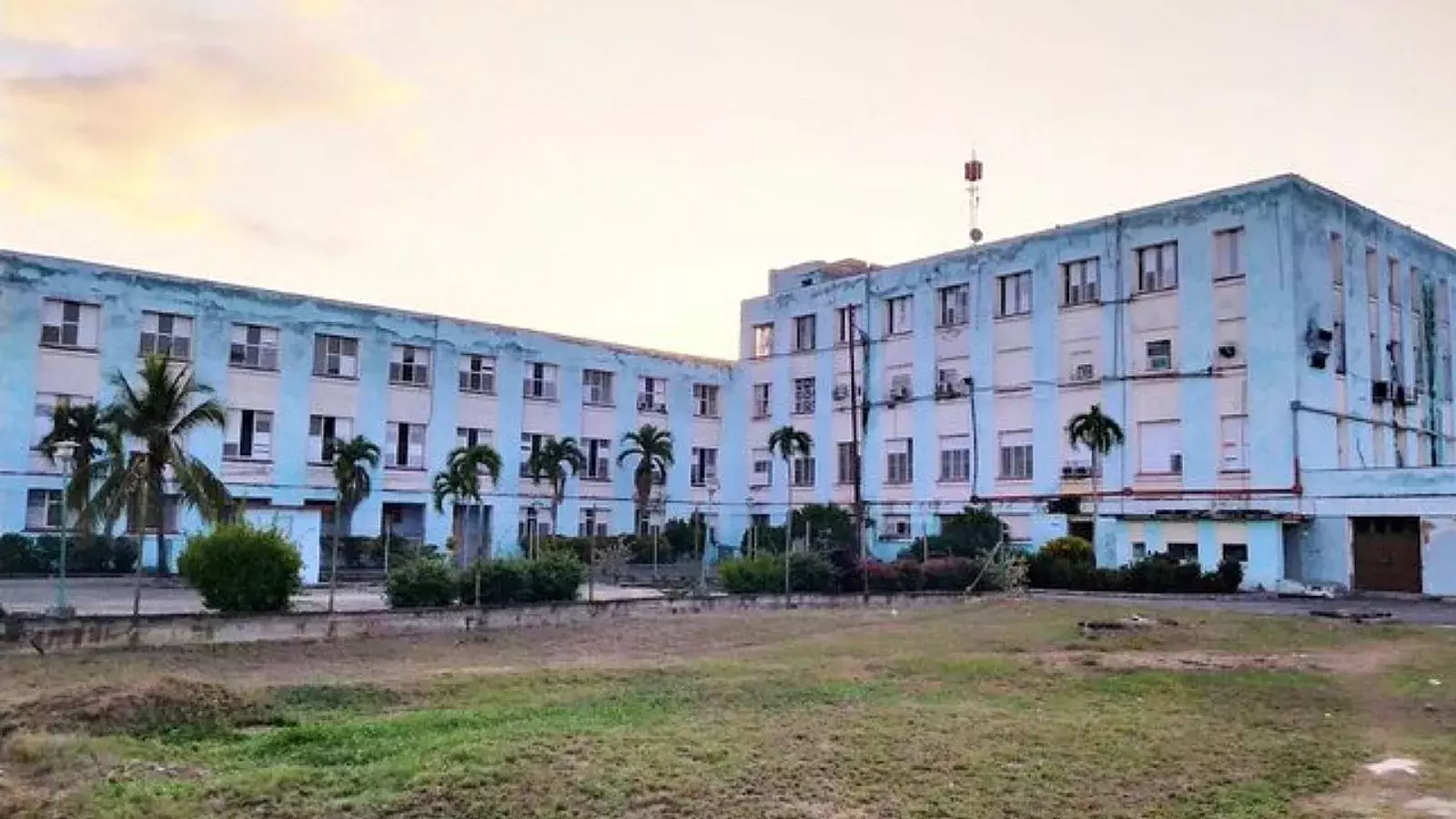 Hospital Clínico quirúrgico Ambrosio Grillo Portuondo