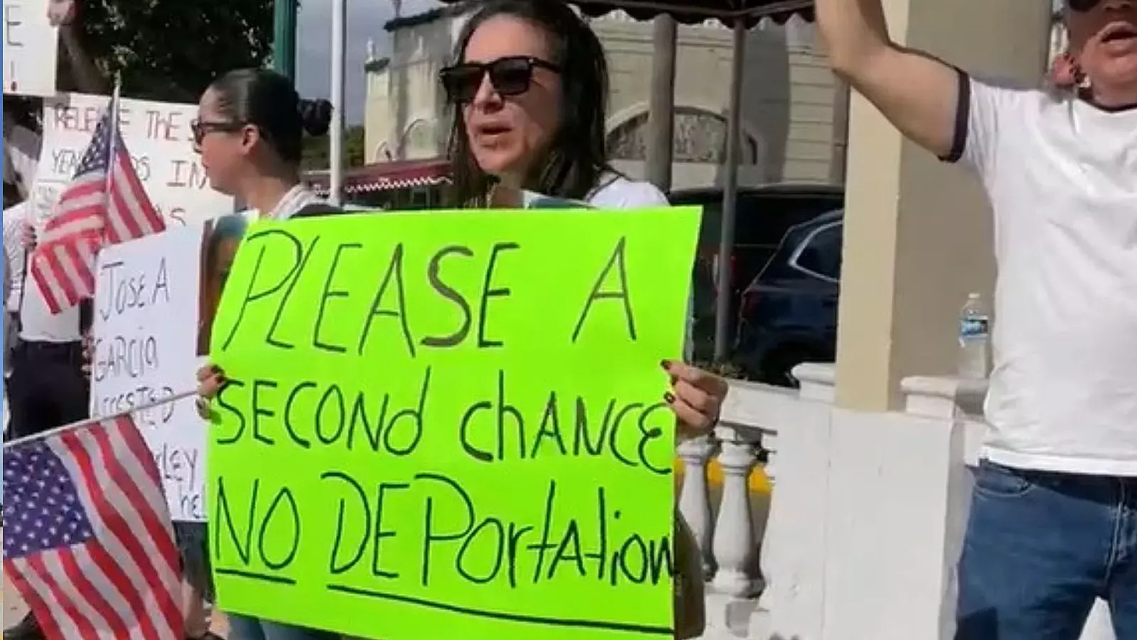 Manifestación en contra de la deportación de cubanos
