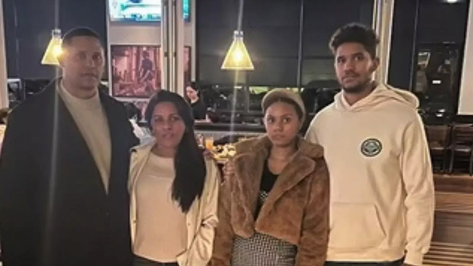 Norge Luis Vera junto a su familia en EE.UU