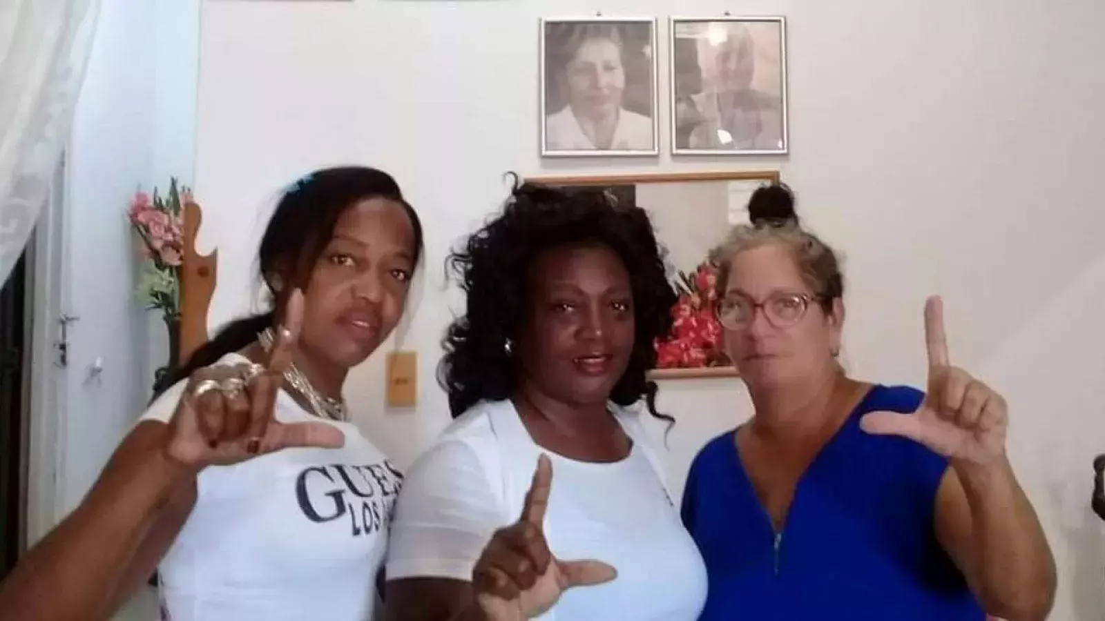 Marilín Cabrera Mour junto a Berta Soler