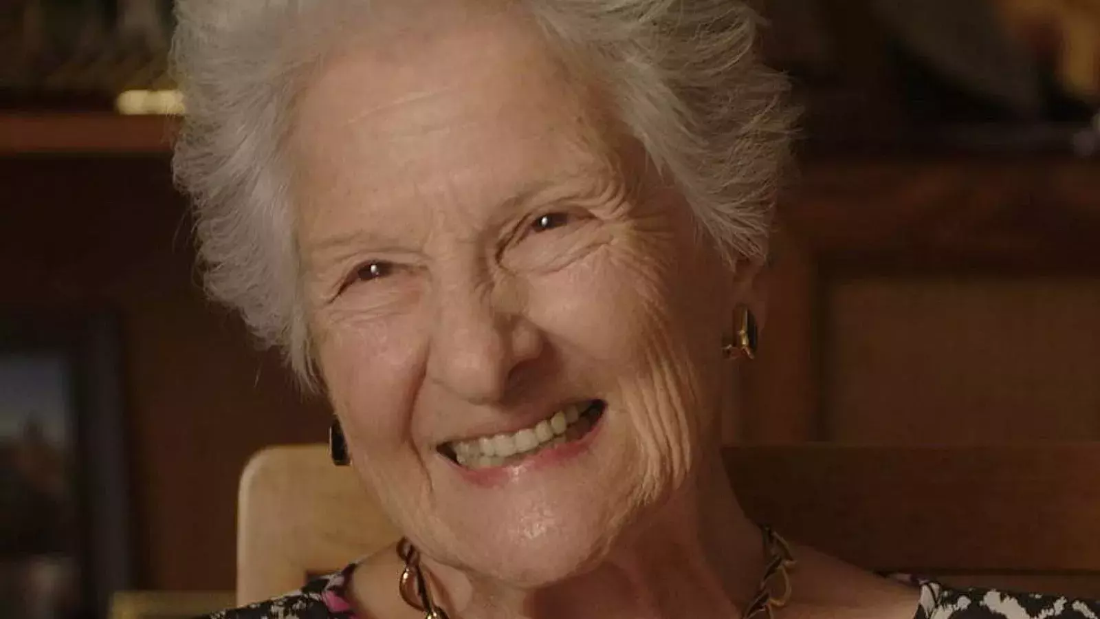 Ángela Álvarez, veterana cantante cubana