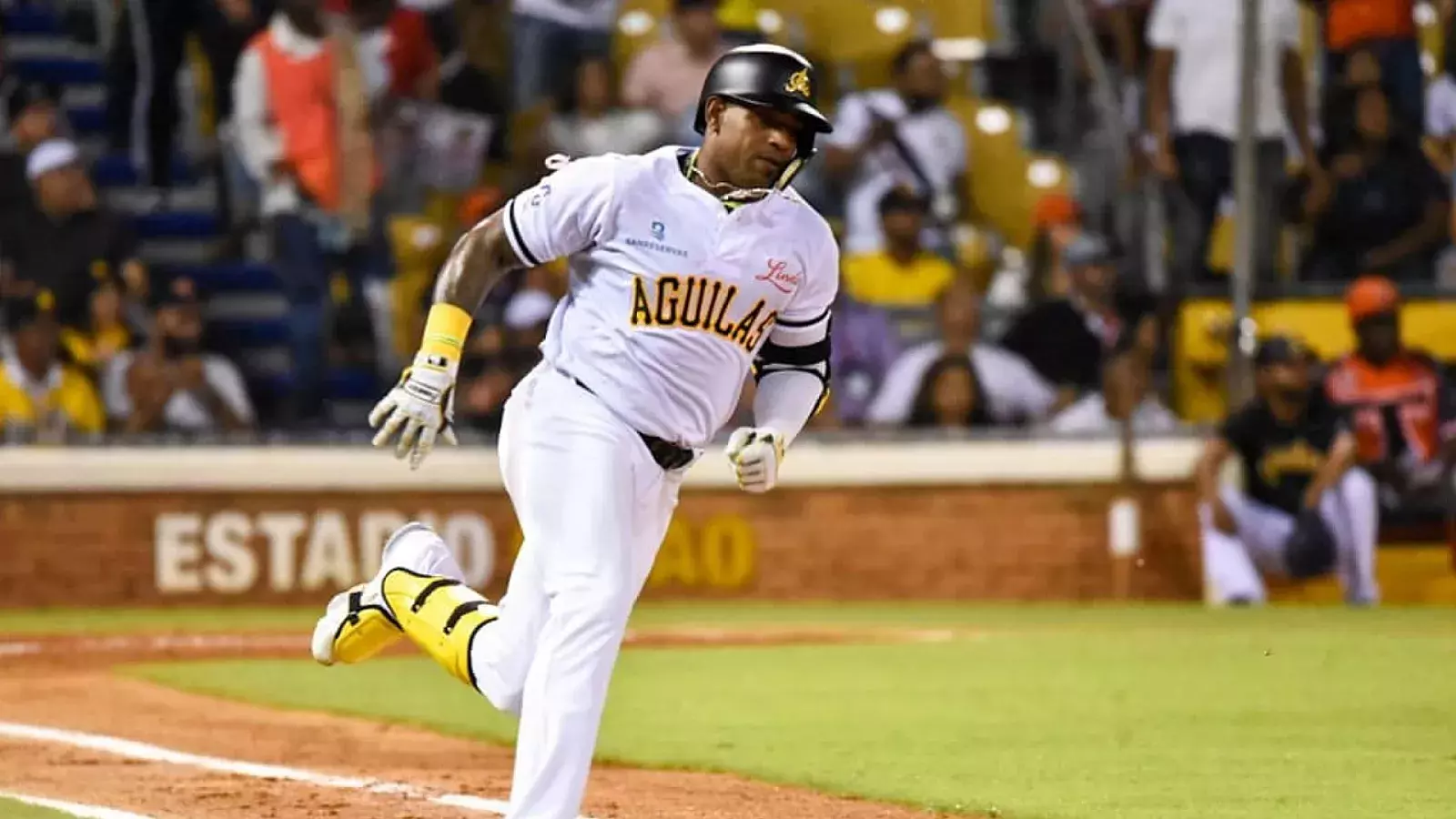 Yoenis Céspedes, pelotero cubano