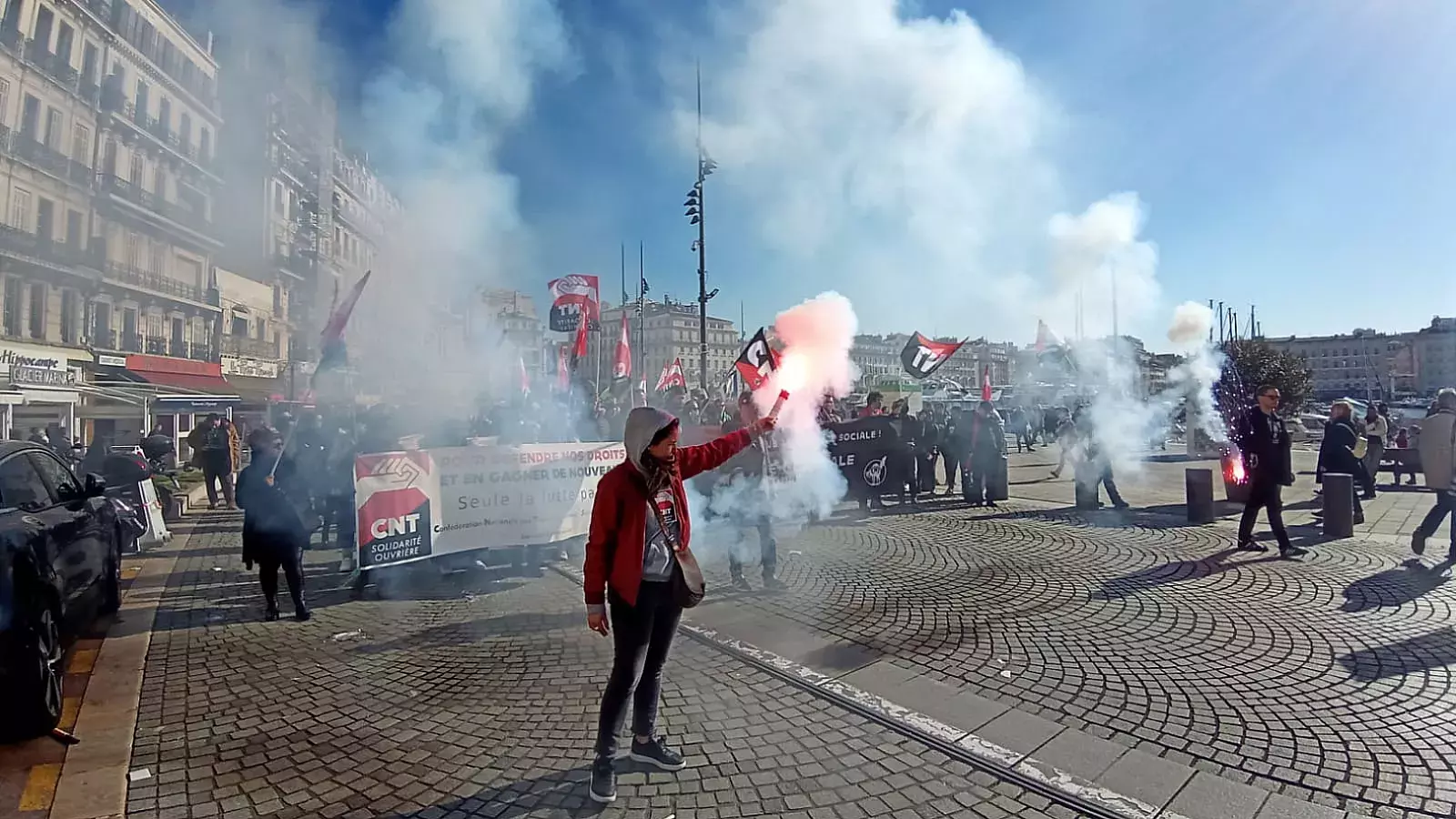 Más de un millón de franceses protestan contra la reforma pensional impulsada por Macron