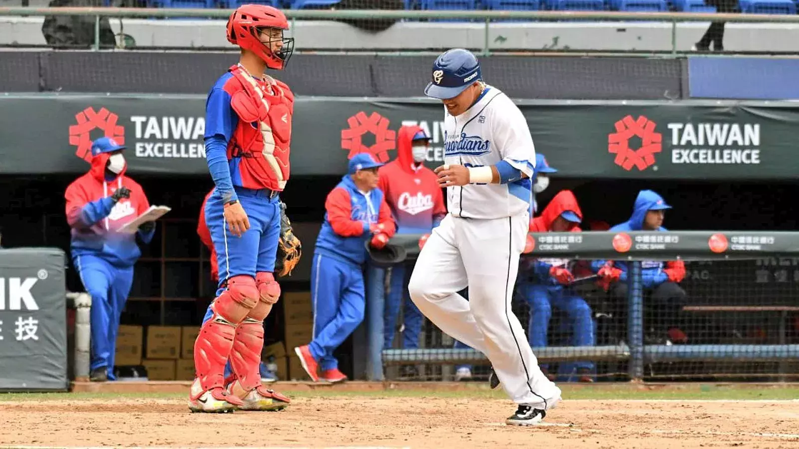 Guardianes de Fubon anota carrera a Cuba en juego amistoso