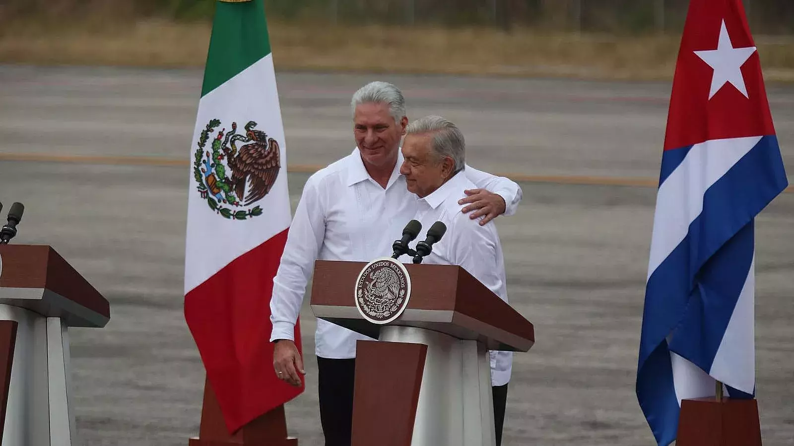 México anuncia programa de reunificación familiar para cubanos