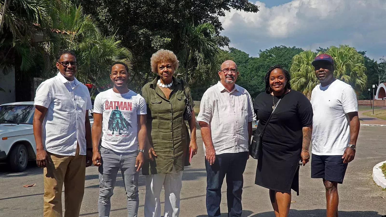 Tonya Boyd-Cannon con el rector del ISA, Rolando Ortega Álvarez