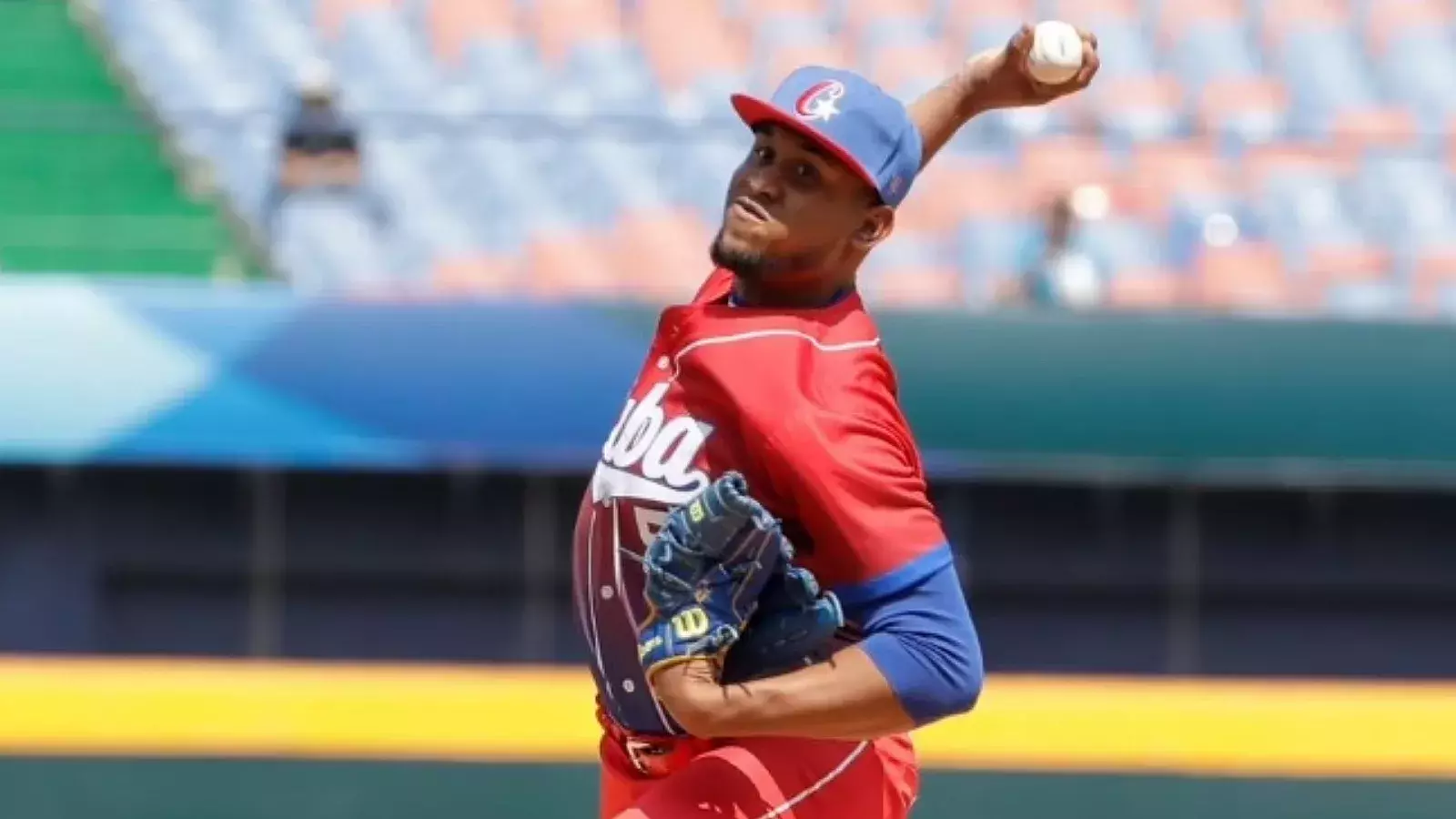 Ronald Bolaños, pícher cubano