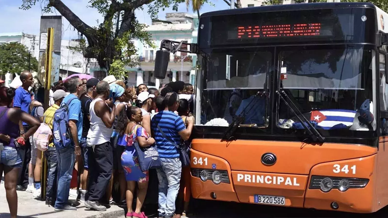 Crítica situación del transporte en Cuba