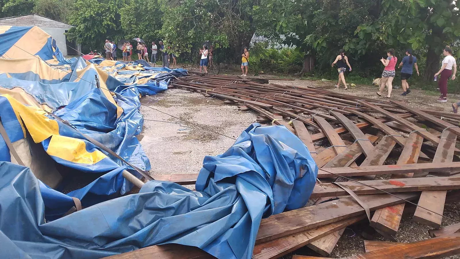 Afectaciones a carpa del Circo Nacional en Villa Clara