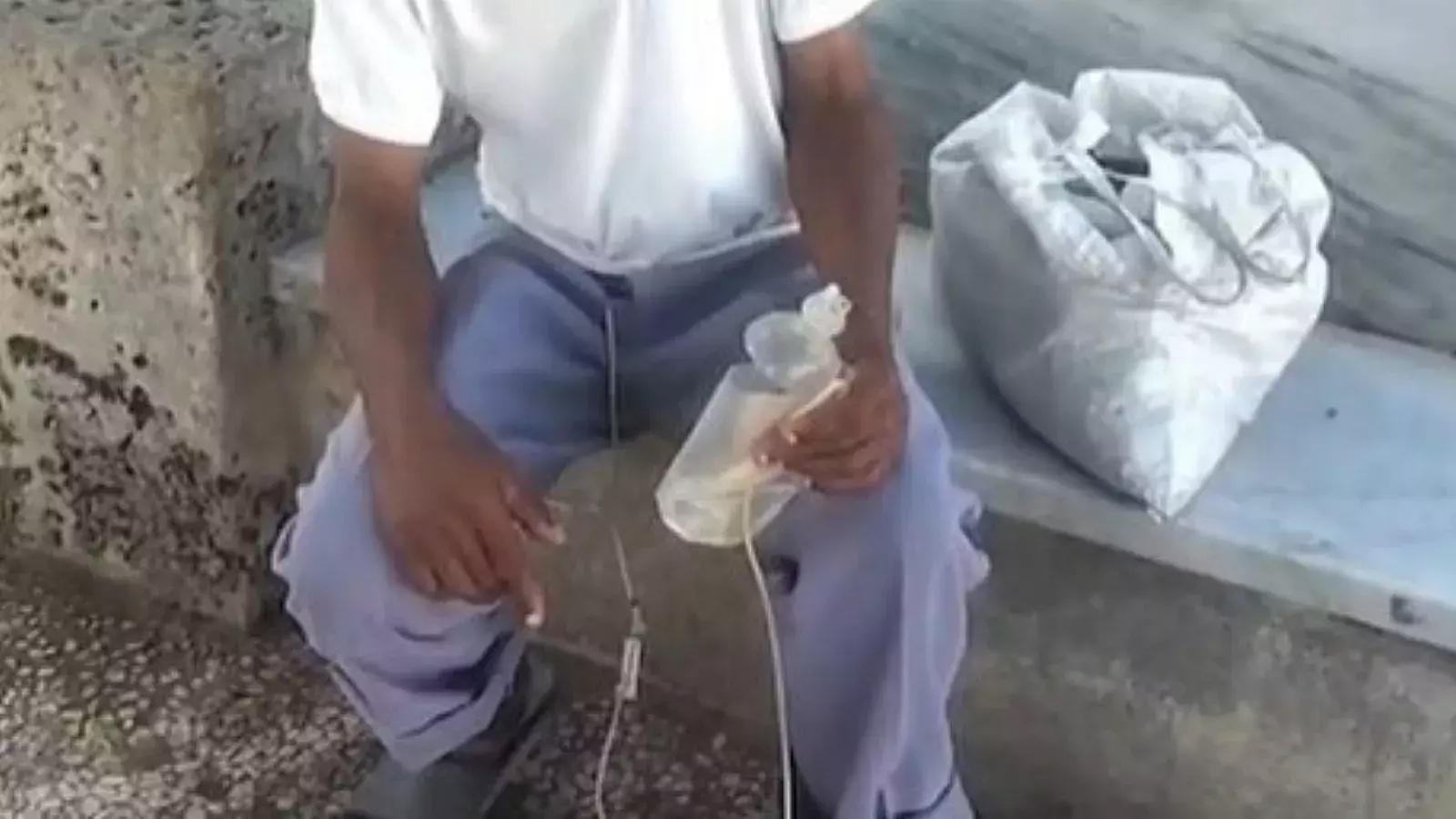 Sin bolsas para drenaje en hospitales cubanos