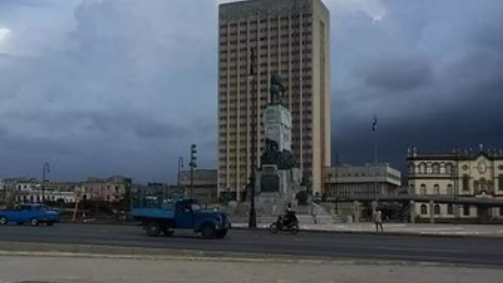 Hospital &quot;Hermanos Ameijeiras&quot; en La Habana