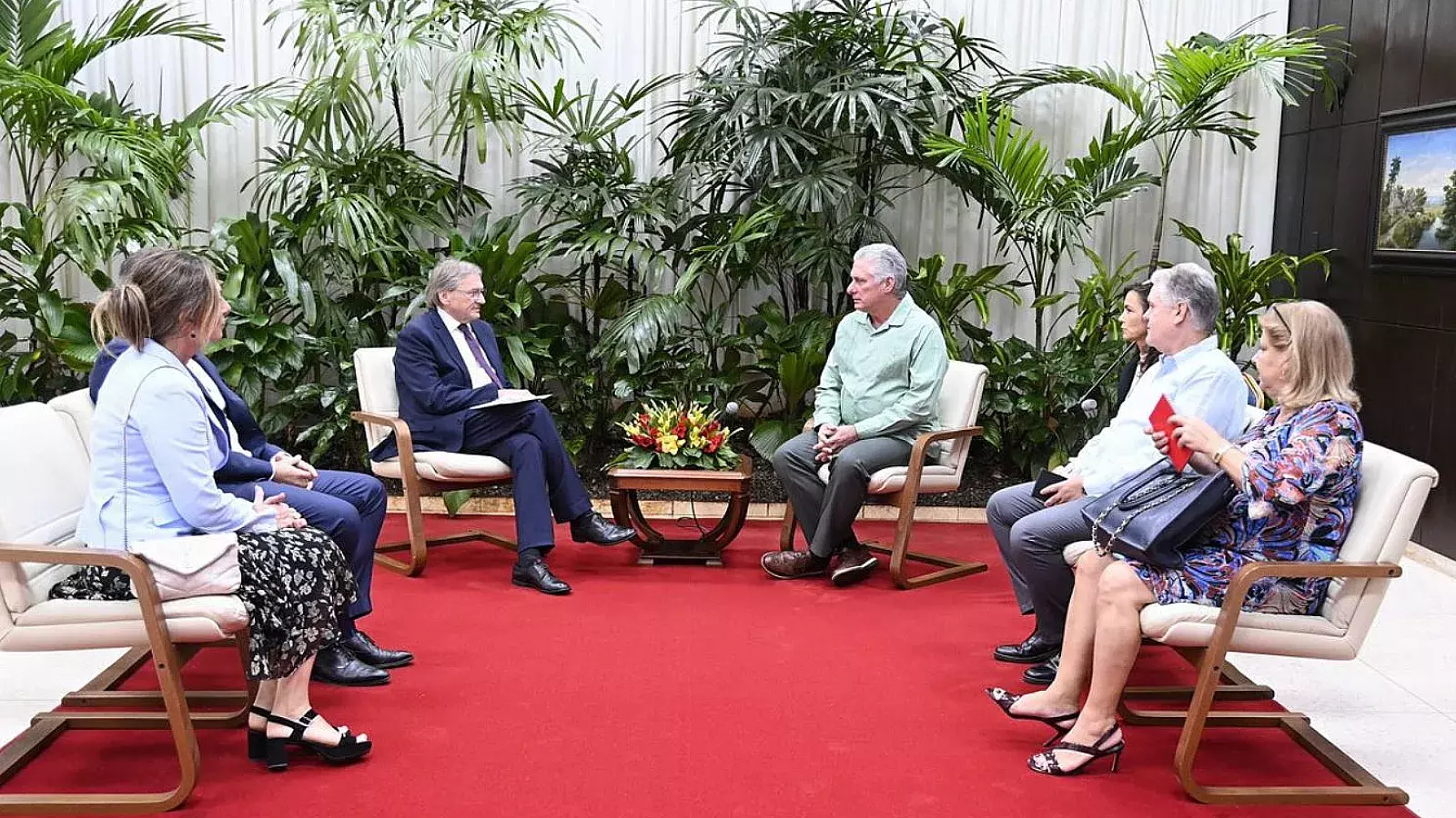 Díaz-Canel se reúne con enviado ruso
