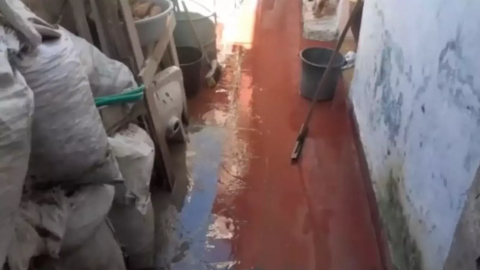 Aguas albañales en vivienda habanera