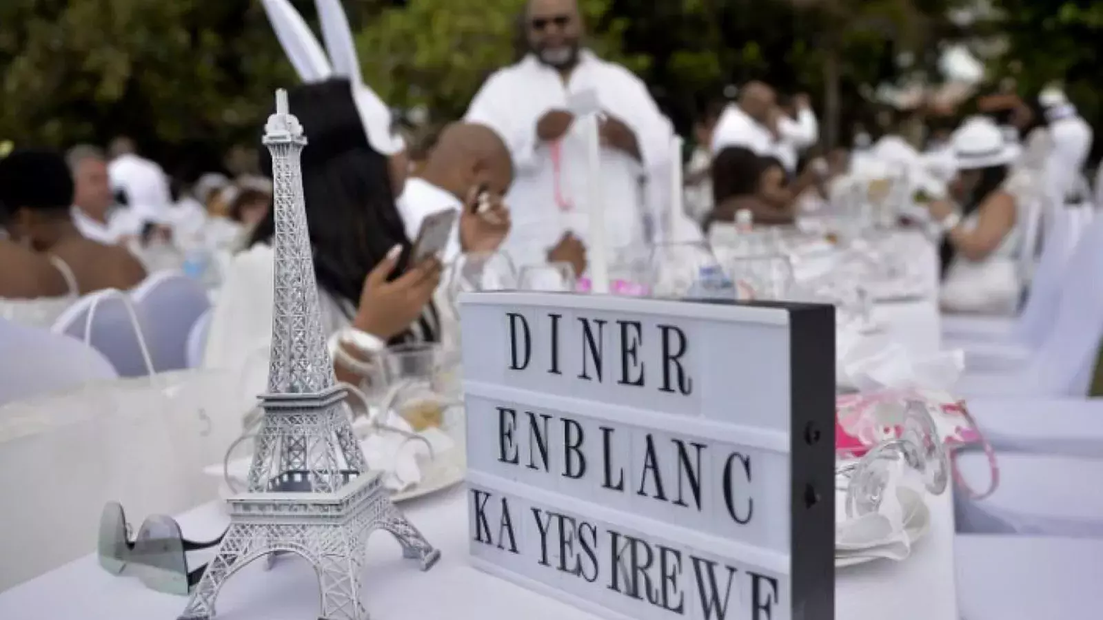 Le Dîner en Blanc 2019