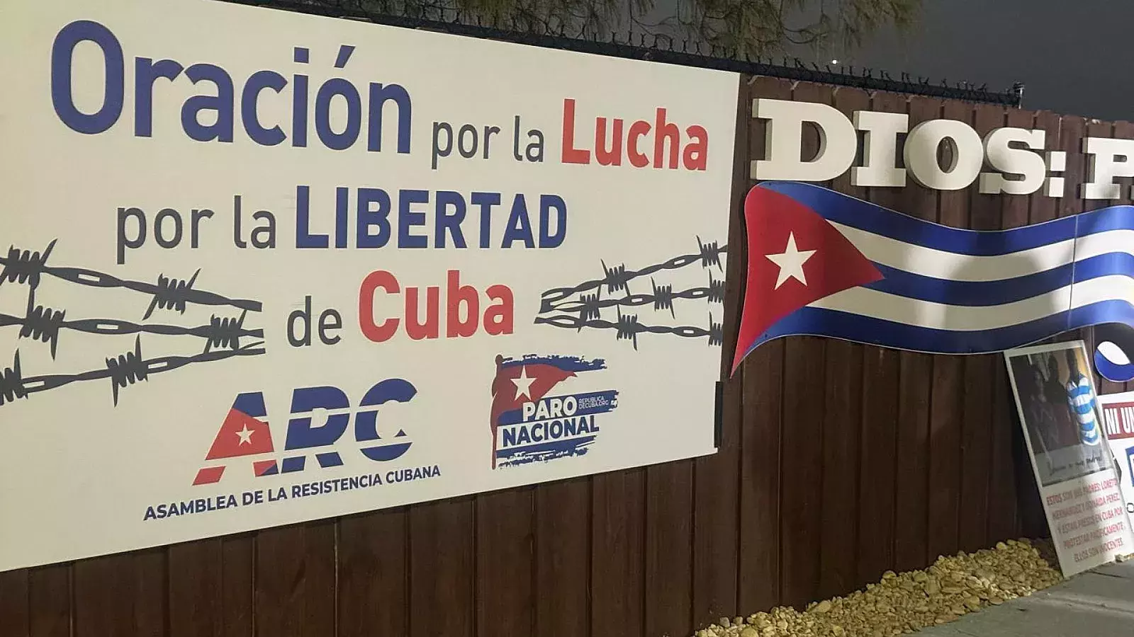 Exilio cubano reza por los presos políticos