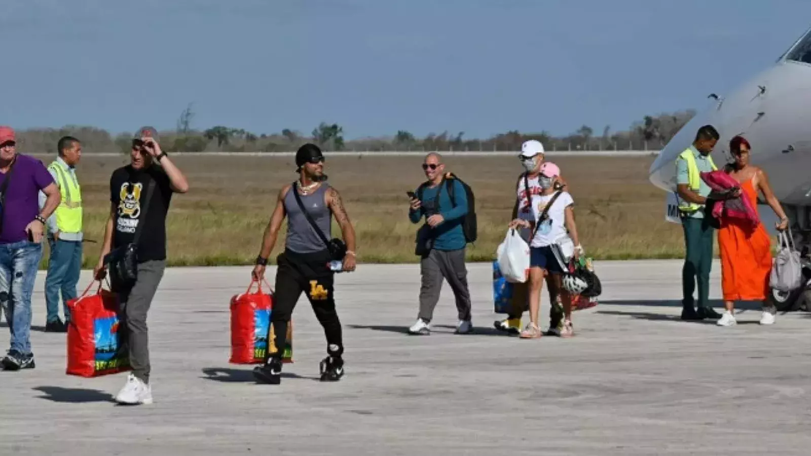 Más de 200 cubanos varados en Hiatí regresaron a Cuba