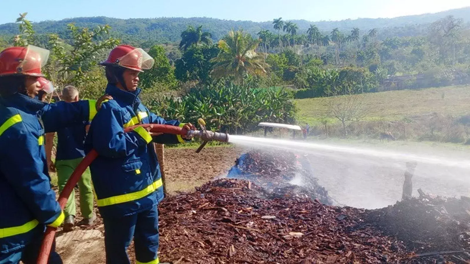 Incendio en Yateras