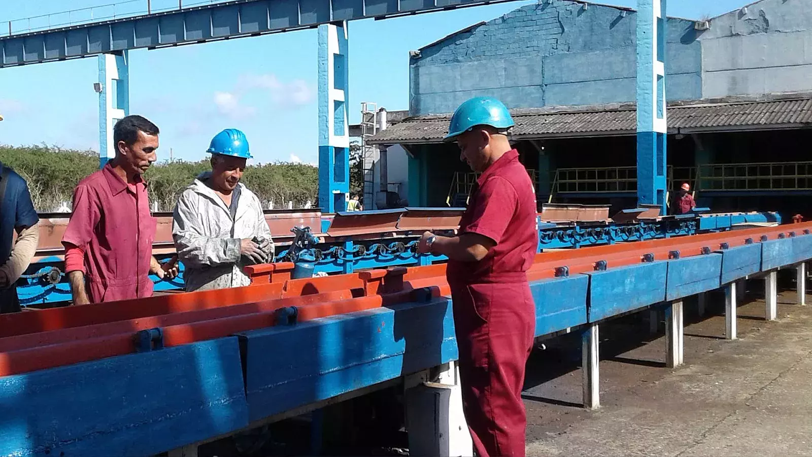 Trabajadores en Cuba