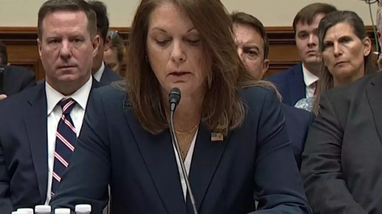 Renuncia directora del Servicio Secreto tras reconocer que el atentado contra Trump fue un &quot;fallo operativo&quot;