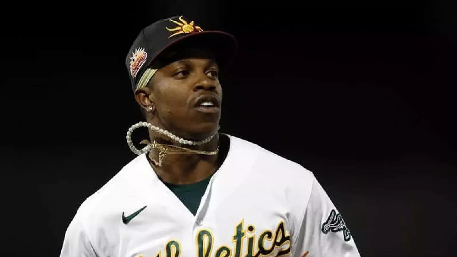Lázaro Armenteros despedido por los Atléticos en MLB