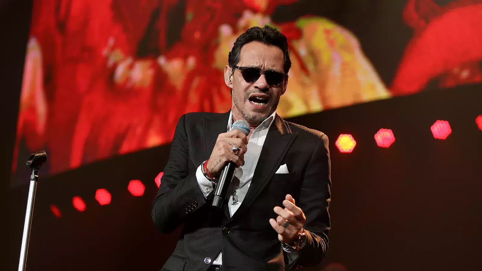 Marc Anthony: &quot;Mi conciencia me lleva a cancelar mi concierto en Venezuela&quot;