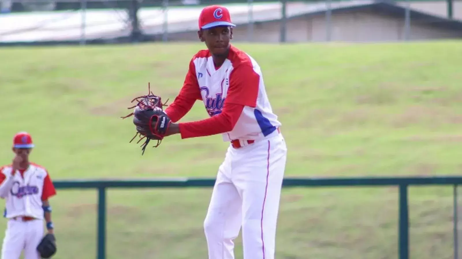 Ponce, el novato del año en Serie Nacional, sale de Cuba