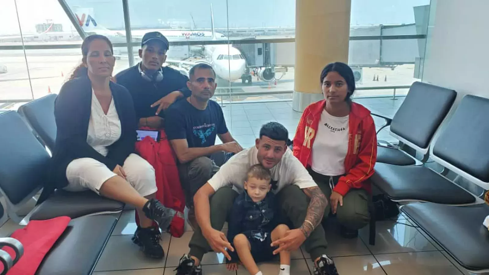 Enrique Díaz Rodríguez y su familia en Lima, Perú