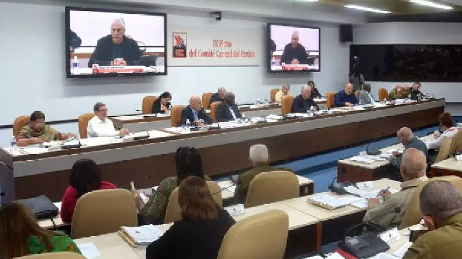 Pleno del PCC de Cuba