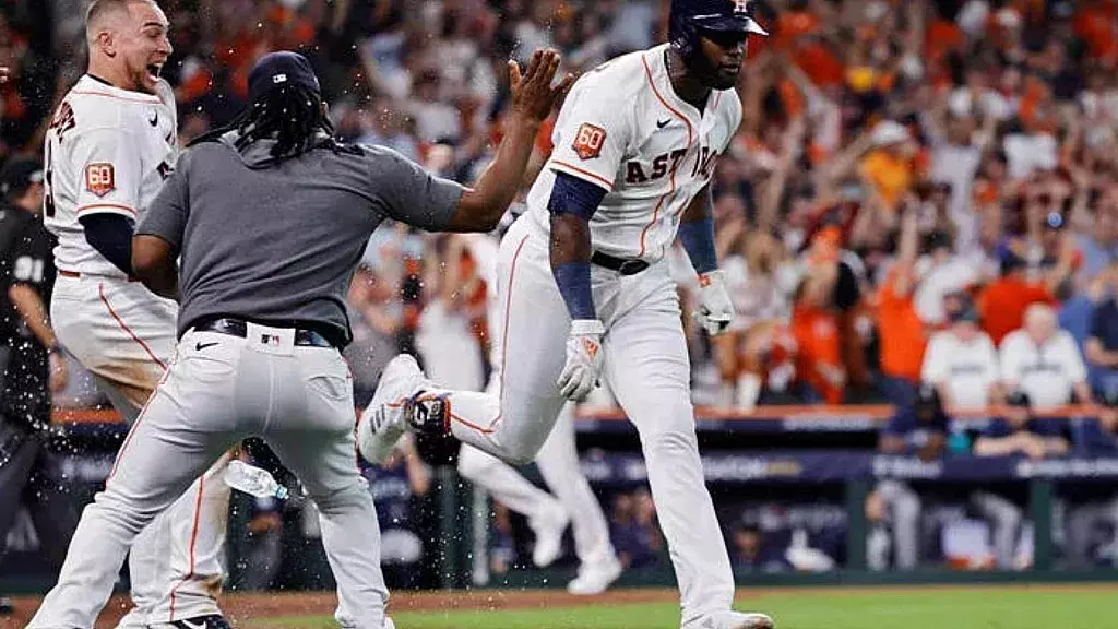 Yordan Álvarez, el héroe de Houston contra Seattle