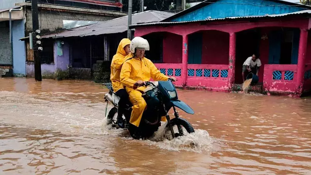 En Honduras, una mujer de 22 años murió el domingo tras ser arrastrada por un inundación