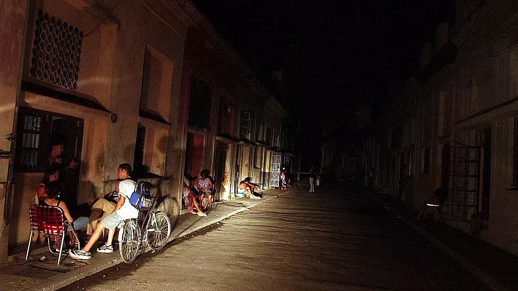 Apagones empeoran en Cuba: déficit de más de 1800 MW
