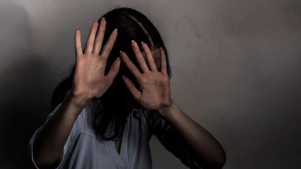 Reportan al menos 14 feminicidios en Cuba en lo que va de 2025