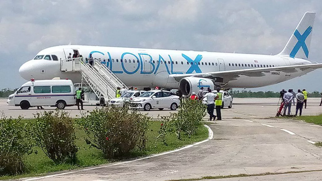 130 cubanos llegaron hoy a Cuba deportados